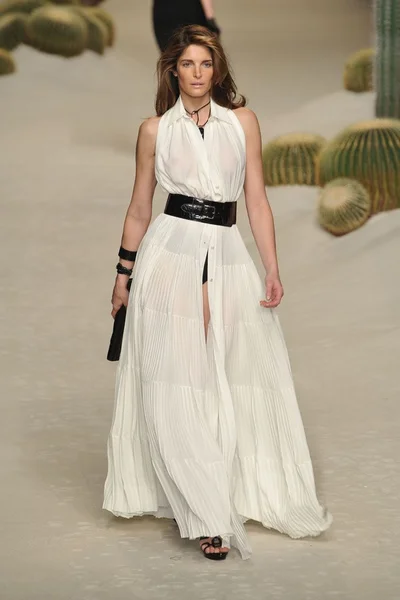 Look 49